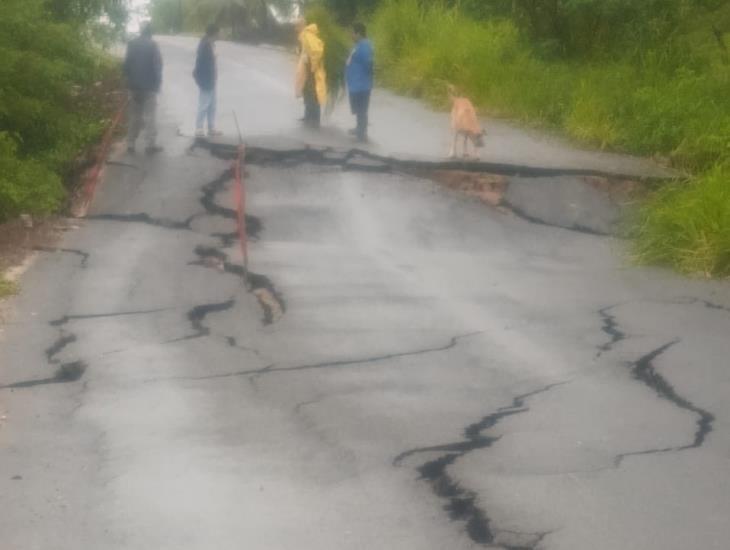 Caminos rurales de Las Choapas, en malas condiciones por fuertes lluvias