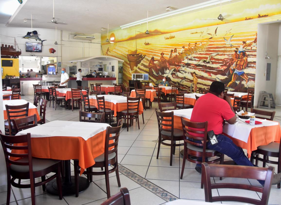 Sector restaurantero de Coatzacoalcos espera recuperación en cierre de año