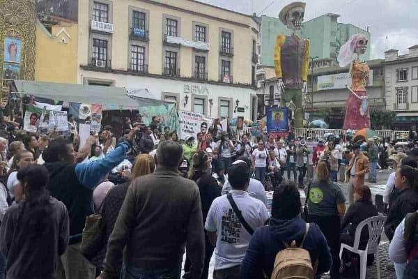 POLÍTICA A LA VERACRUZANA: Desaparecidos bloquean Xalapa ante insensibilidad e incompetencia de Gobierno veracruzano
