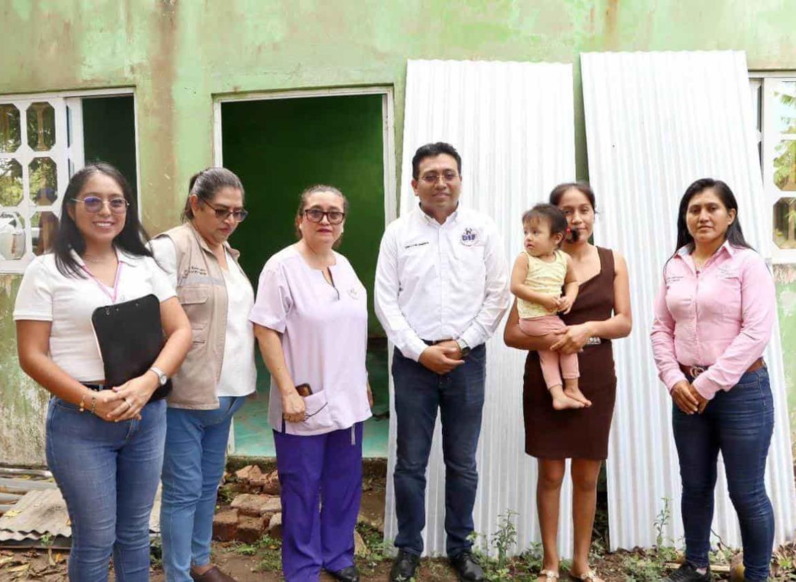 DIF Coatzacoalcos y Gobierno Municipal continúan apoyando a familias afectadas por el Frente Frío No. 8