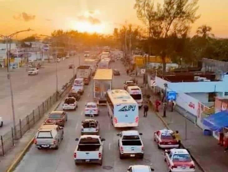 Así está el tráfico hoy hacia el puente Coatzacoalcos I ¿ya está libre?