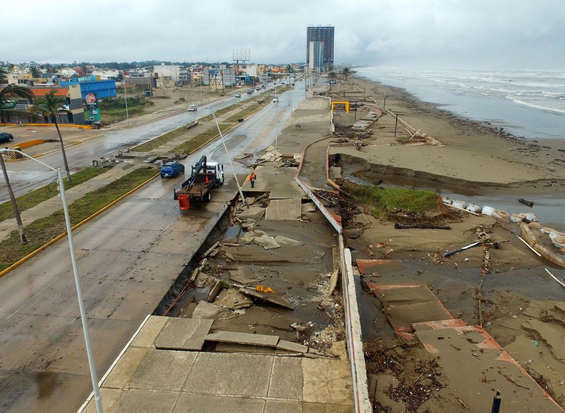 Tras impacto de Frentes Fríos, Malecón de Coatzacoalcos requeriría otra rehabilitación