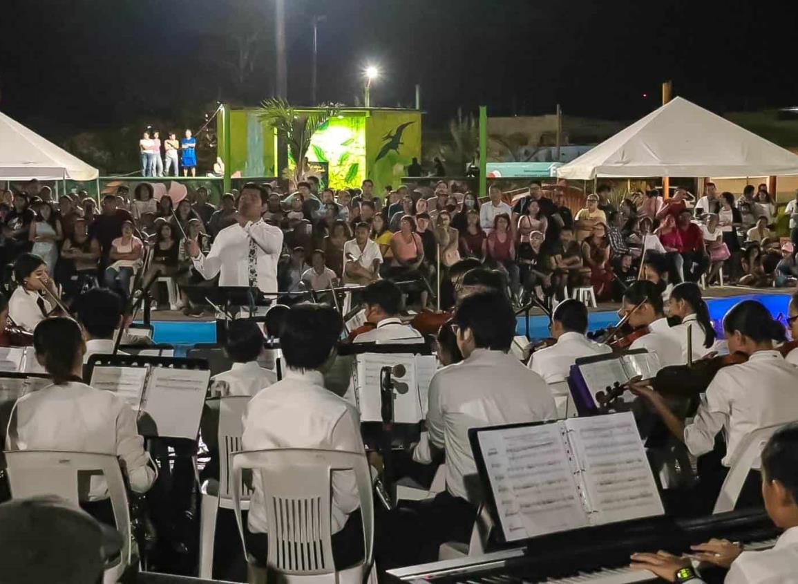 Esta cantidad de porteños visitaron la Feria Internacional del Libro en Coatzacoalcos