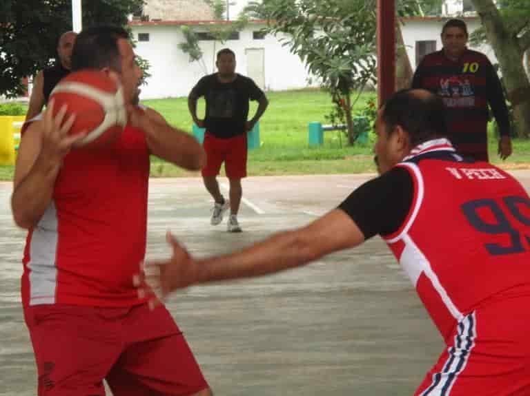 Intensa actividad en el basquetbol porteño