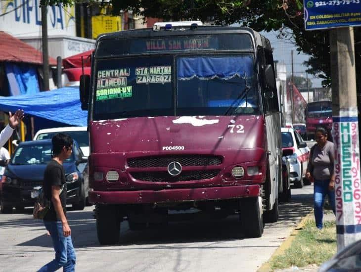 Urbaneros en Coatzacoalcos: esta es la ingeniosa señal que usan cuando la unidad se descompone