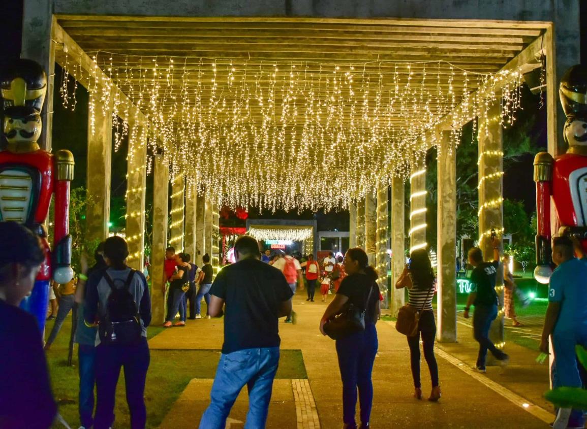 Villa Navideña en Coatzacoalcos: ¡Magia y Diversión para Todos!