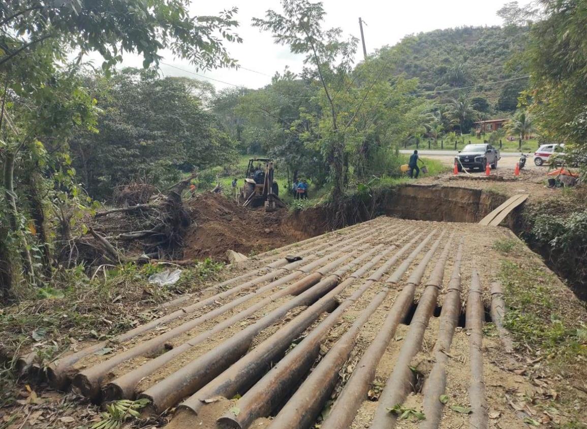 Inicia reconstrucción del puente Acalapa 3, derribado por fuertes lluvias en Moloacán