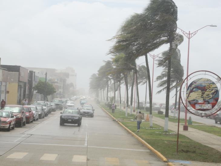 Conagua lanza advertencia sobre ciclones tropicales en diciembre