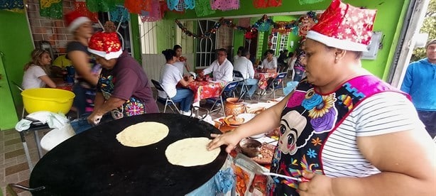 Sazón del Istmo: Las dobladas de Katty, enamoran a Coatzacoalcos | VIDEO