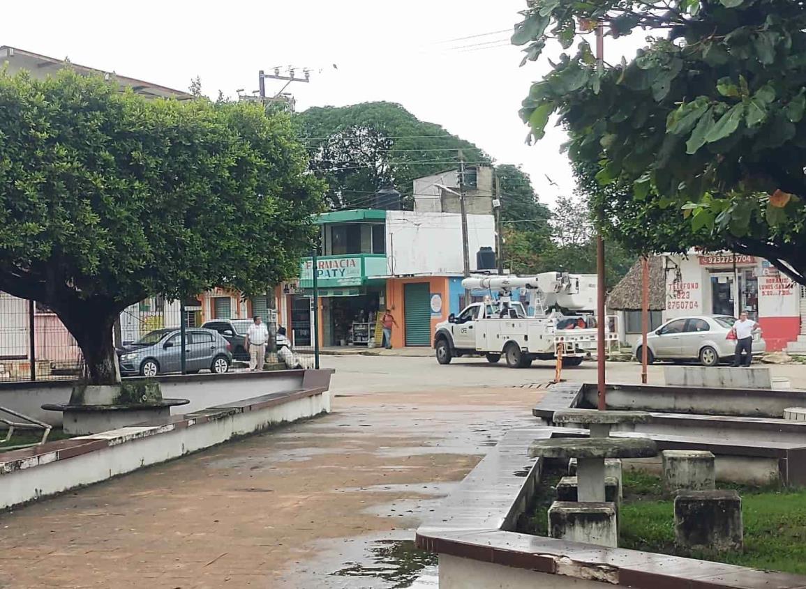 Frente frío 16 dejó sin electricidad a Villa Cuichapa por más de 15 horas 