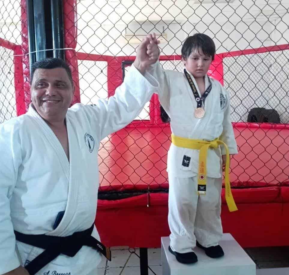 Judokas de BOGA se colgaron medallas en evento de Calmecac