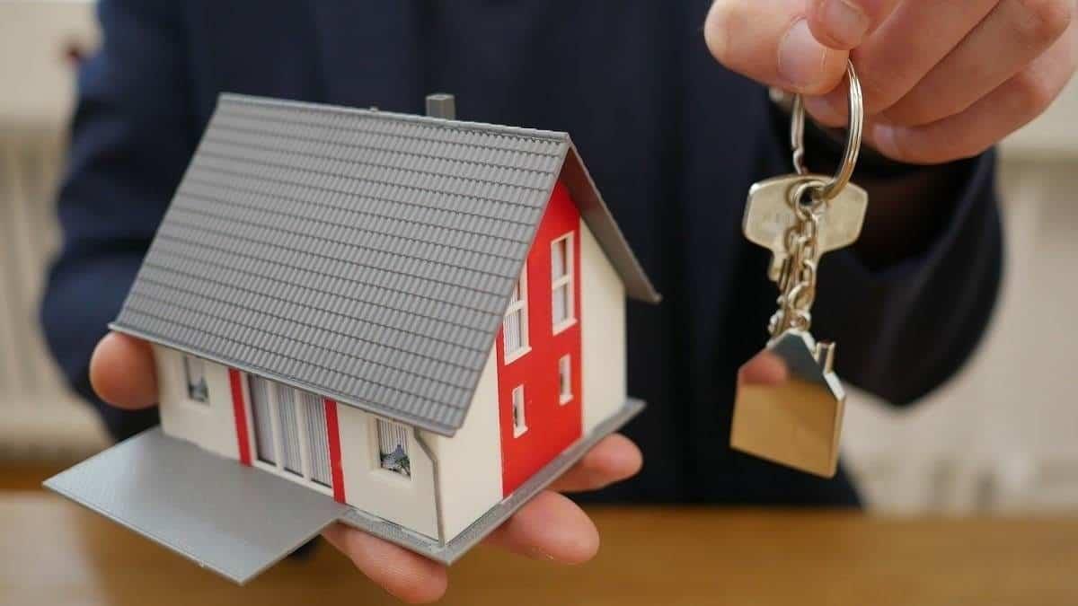 Infonavit te dice las opciones de financiamiento si deseas comprar casa o hacer reparaciones