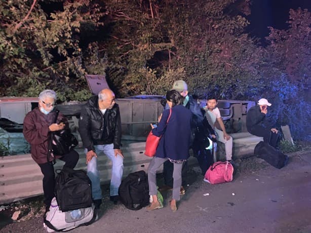 Volcadura de autobús en la Cosolea- La Tinaja deja una decena de heridos | VIDEO