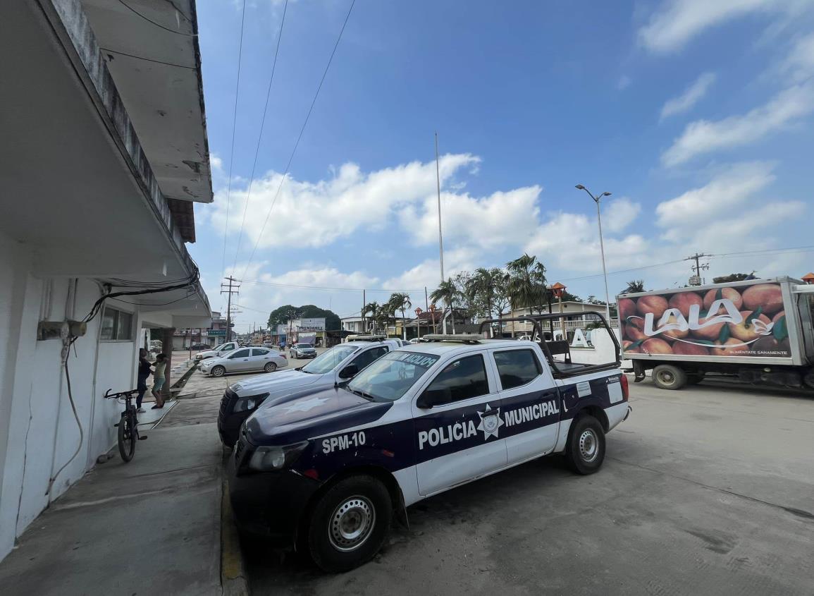 Cobro de piso en Villa Cuichapa; comerciantes comienzan a ser intimidados