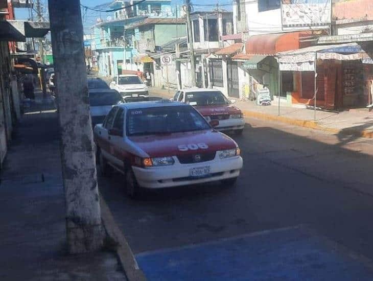 Cuesta de enero comenzó a afectar a taxistas de Nanchital