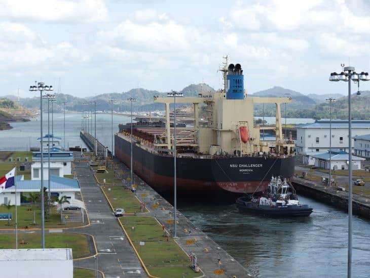 Canal de Panamá prevé millonaria pérdida por sequías