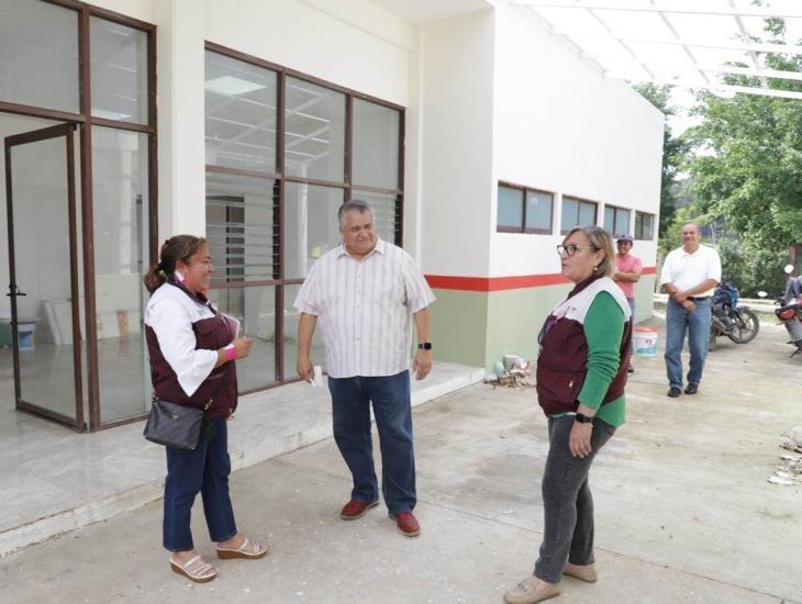 Buscan mejorar servicios de salud en Villa Cuichapa