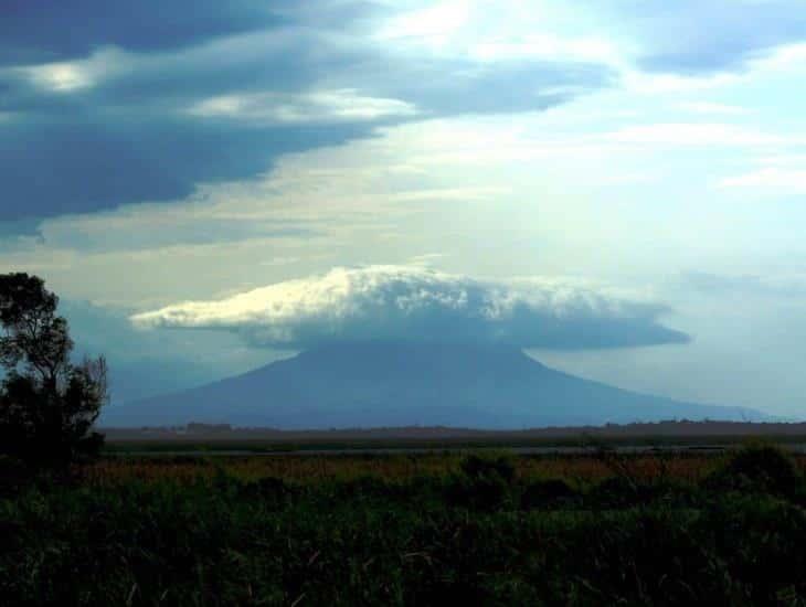 La historia de los volcanes de Santa Martha y San Martín, por esto se consideran ecorregiones