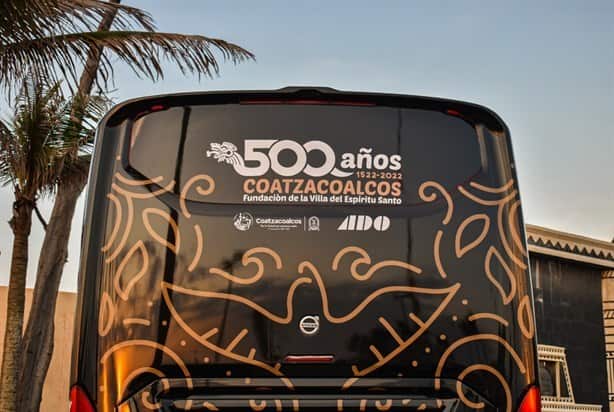 Este es el autobús que conmemora los 500 años de Coatzacoalcos