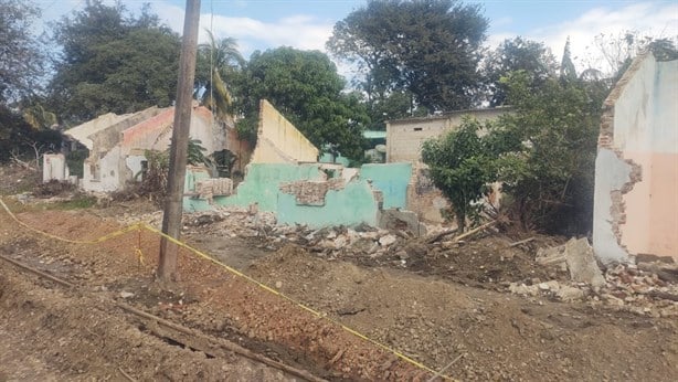 Corredor Interoceánico: inicia demolición de viviendas y preparan terreno de estación de Moloacán