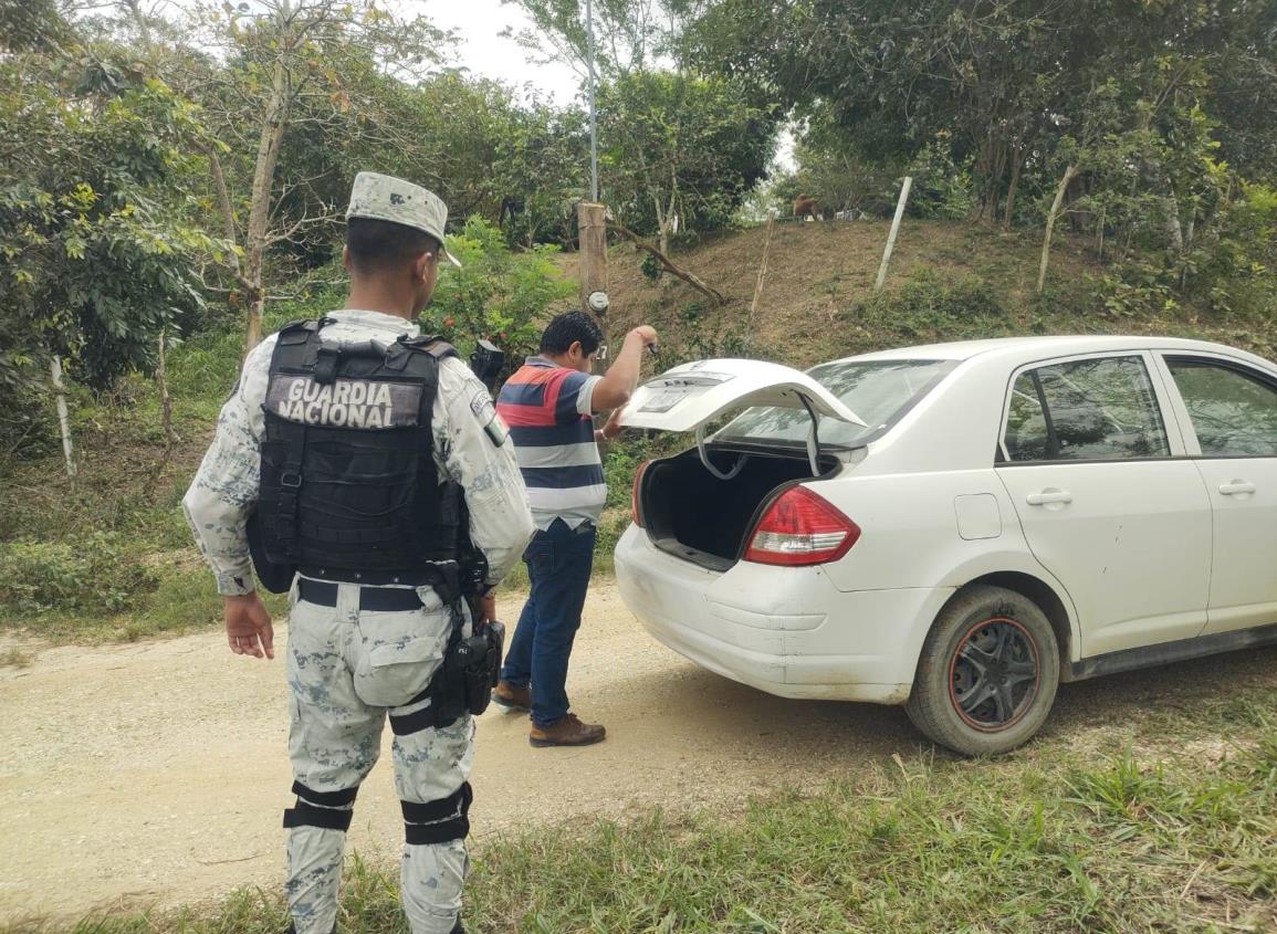 Guardia Nacional recorre a pie localidades de Moloacán