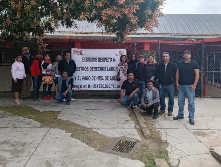 Protestan profesores de la ETA 60 en Sayula por adeudos salariales