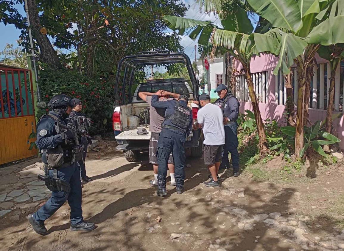 Capturan a hombres armados en zona de vías de Coatzacoalcos