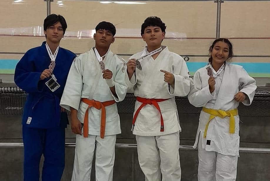 Judokas de Calmecac obtuvieron pase al Macroregional de JNC