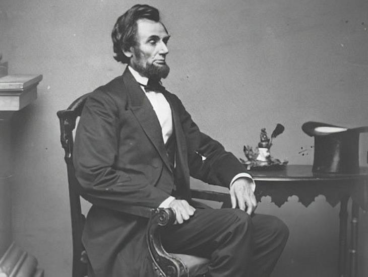 Sin Patear el Pesebre: Lincoln un ejemplo para considerar