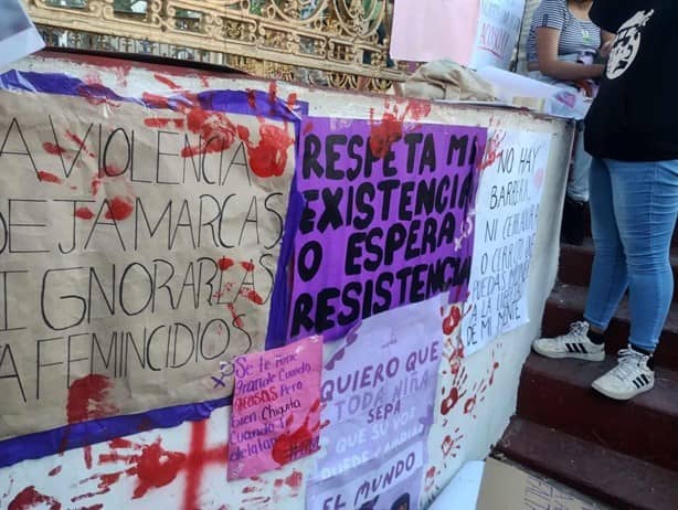 Feministas de Minatitlán alzan la voz contral el abuso y acoso| VIDEO