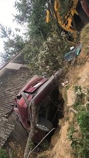Se registra accidente múltiple entre dos autos y un camión de carga en Soledad Atzompa
