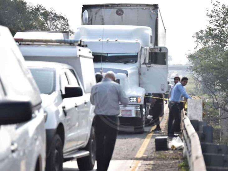 Asesinan a trailero durante bloqueo en la autopista Córdoba-Veracruz