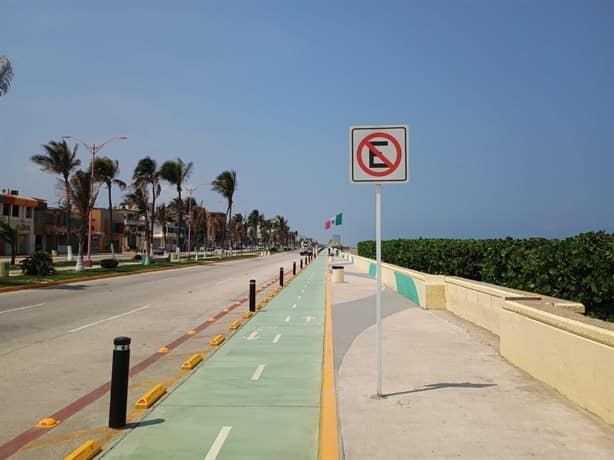 Queda prohibido estacionarse en estos lugares de Malecón de Coatzacoalcos