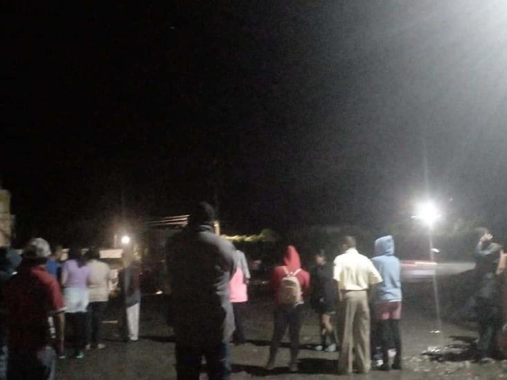 Por bloqueo en carretera Córdoba-La Tinaja, UTCV de Cuitláhuac suspende clases presenciales