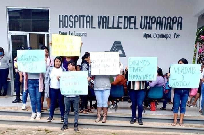 Destituyen a director y administradora del hospital de Uxpanapa