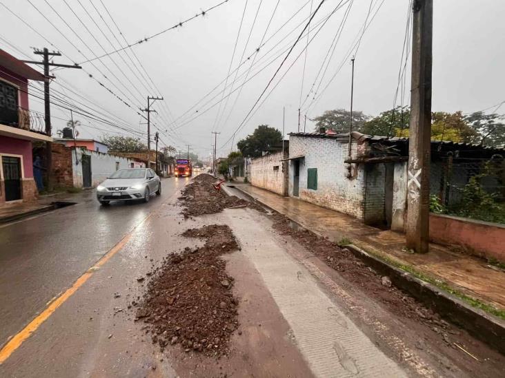 ¡Pobladores de Coatepec amenazan con bloqueo en la carretera a Las Trancas! Esto exigen