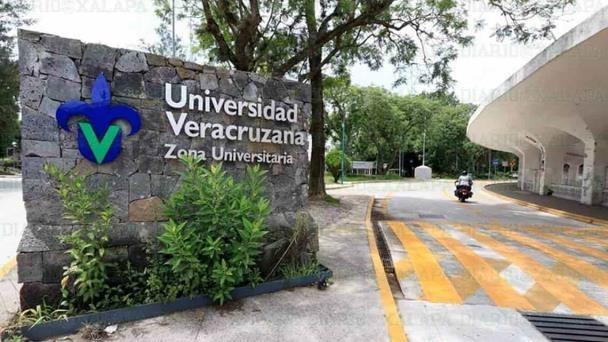 Se dice que: En entredichos la Universidad Veracruzana