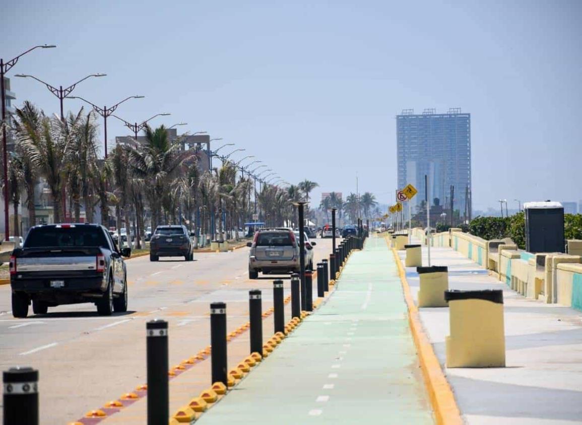 Prohibido estacionarse en ´batería´ en el Malecón Costero