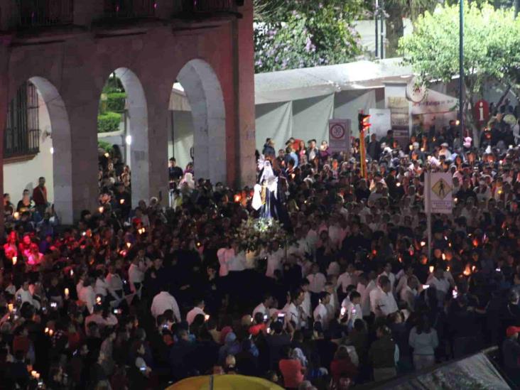 Procesión del Silencio: Xalapeños acompañan a la Virgen tras perder a su hijo