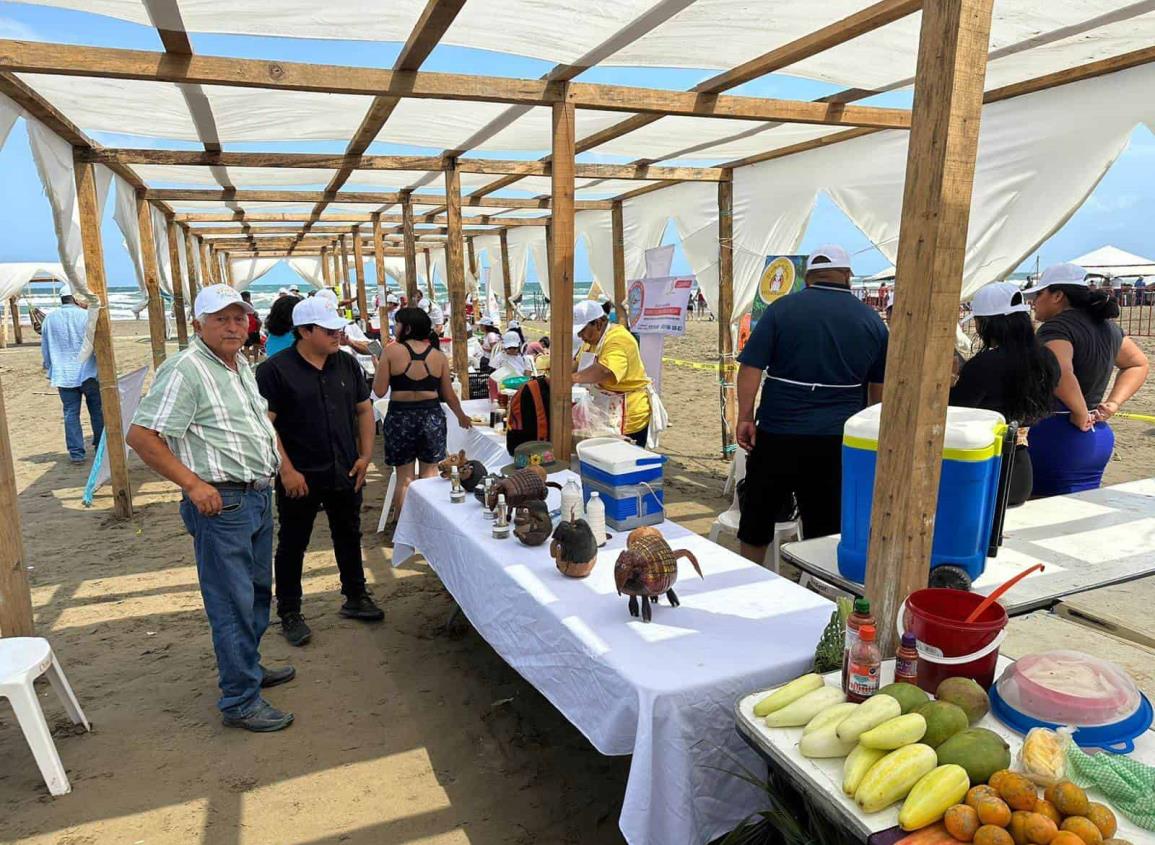 Concluye con éxito la Feria del Marisco realizada en las playas de Coatzacoalcos