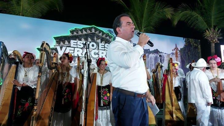 Pepe Yunes quiere "devolver la grandeza a Veracruz", asegura en arranque de campaña