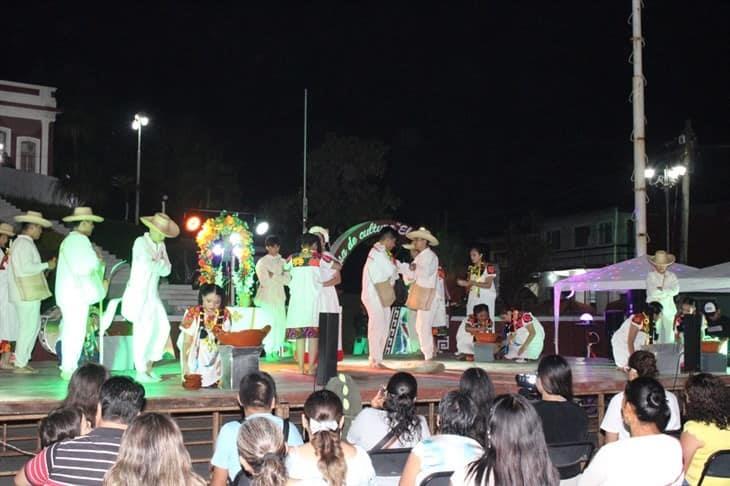 Ballet Folklórico de Misantla destaca en el evento Mi Dulce a Veracruz