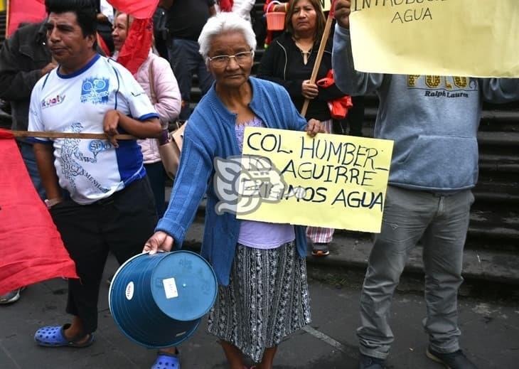 Movimiento Antorchista se manifiesta por defensa del agua en Xalapa 