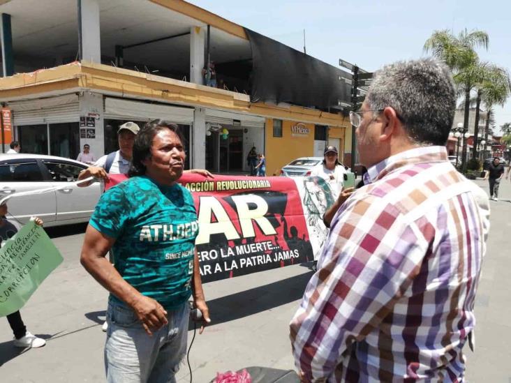 Frente de Acción Revolucionaria se manifiesta en Orizaba; esto exige