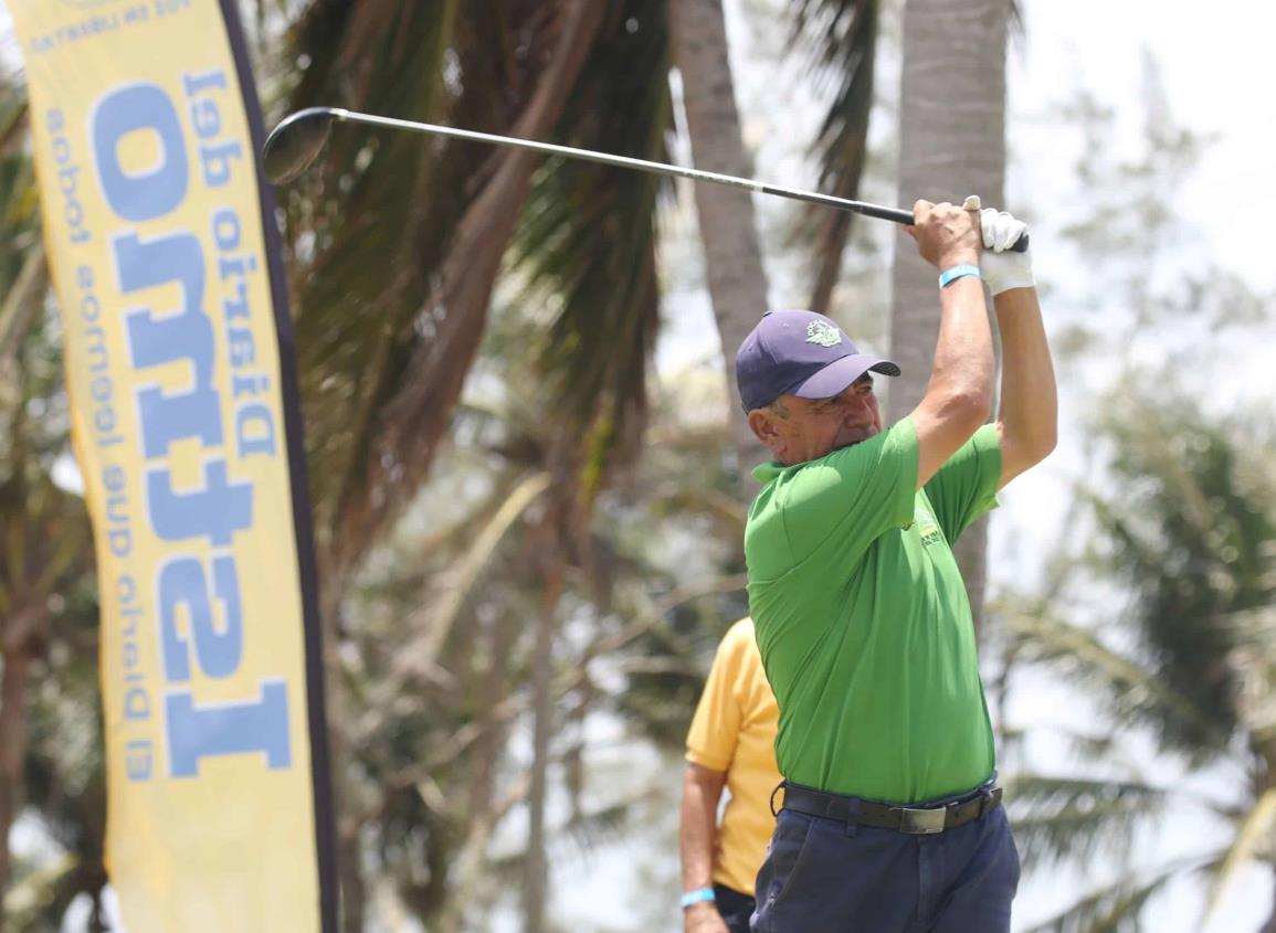 Inauguran el 53 torneo anual de golf en el Club Campestre de Coatzacoalcos | VIDEO