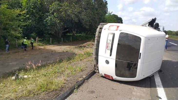 Volcadura deja un lesionado en la autopista Córdoba-Veracruz