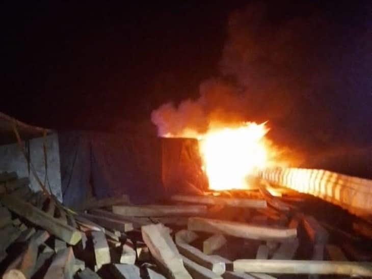 Se registra fuerte incendio de tráiler en la autopista Orizaba-Puebla