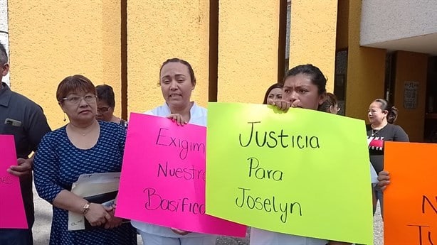 Protesta en ISSSTE: suplentes en Orizaba exigen derechos laborales