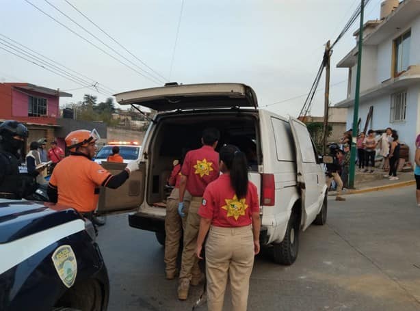 Motociclistas protagonizan choque en colonia Higueras de Xalapa