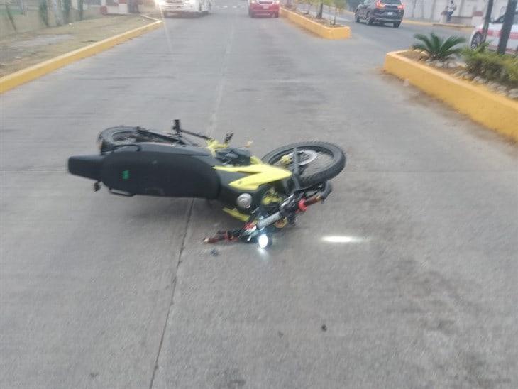 Motociclista sufre accidente y resulta lesionado en Misantla